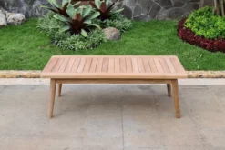 Queen Coffee Table