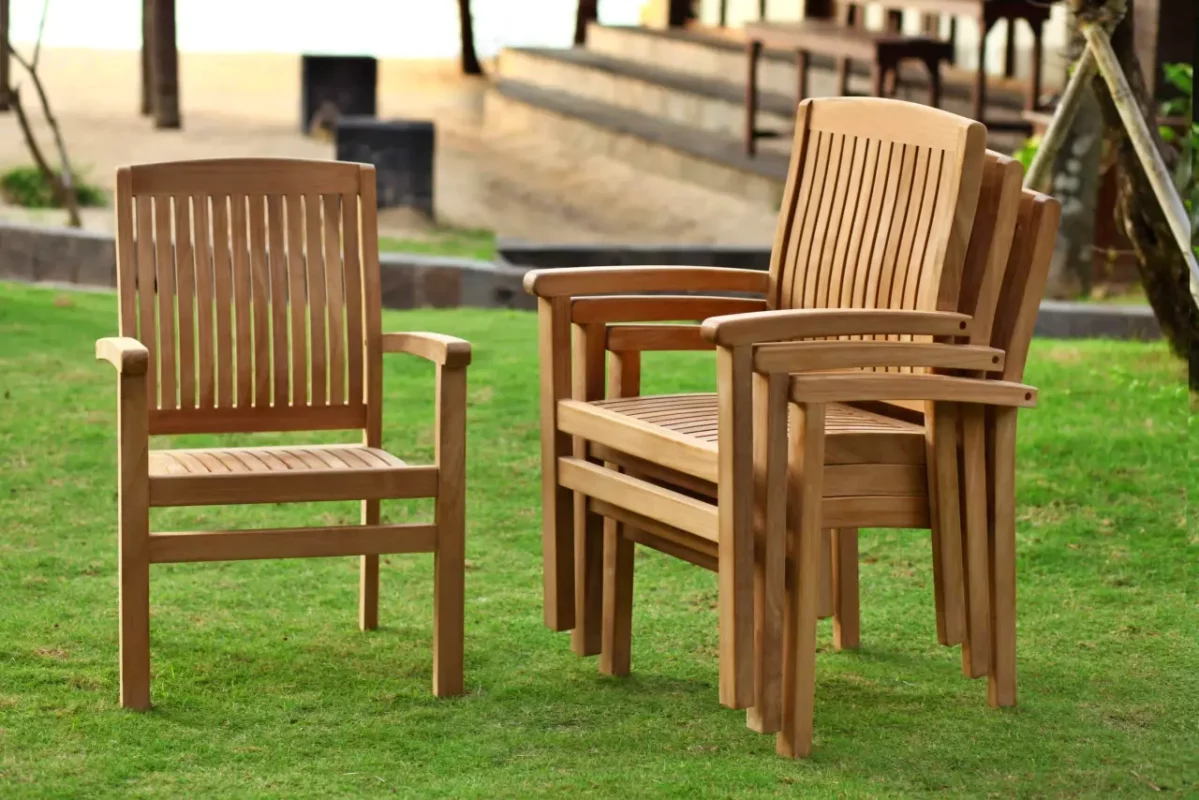 Promising Business in Teak Outdoor Furniture